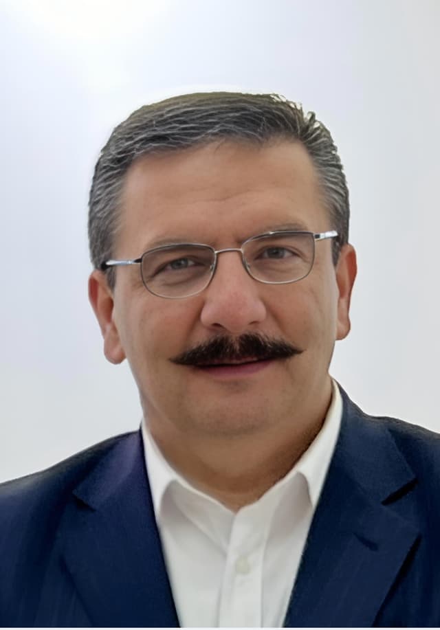 سازمان نظام پزشکی تبریز - رئیس هیئت مدیره سازمان نظام پزشکی کلانشهر تبریز
و رئیس شورای هماهنگی استان آذربایجان شرقی